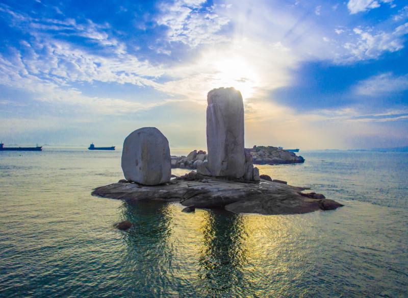Shipaiyang Rock Sails