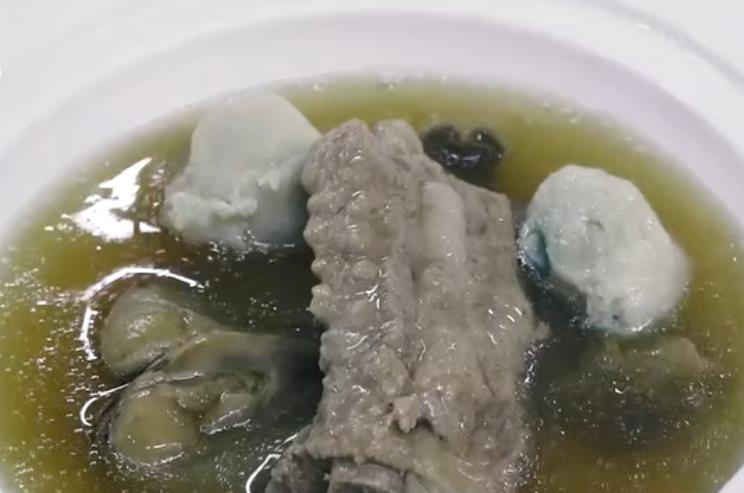 Pingtan delicacy:Sparerib and Dried Mussel Soup