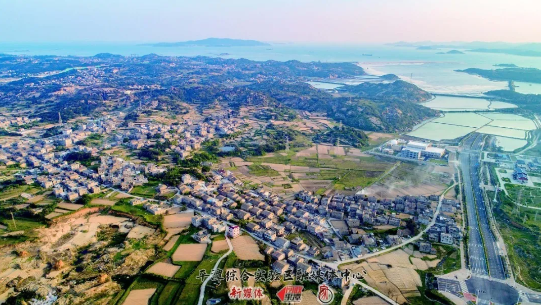 Tranquil Tianshan Hamlet