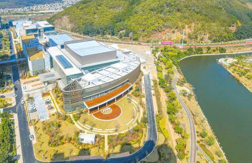 New sports center completed in Pingtan