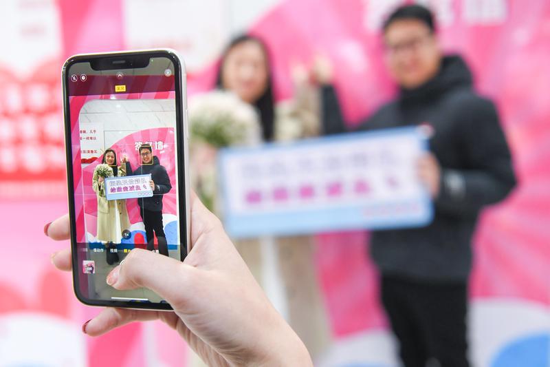 Feb 22 sets a new height for marriage frenzy in Pingtan