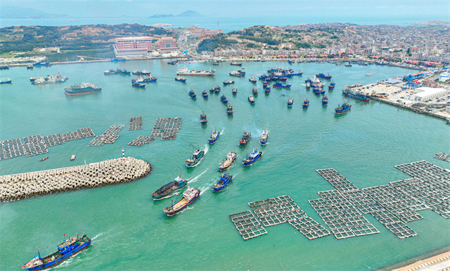Pingtan Island's fishing season opens with 