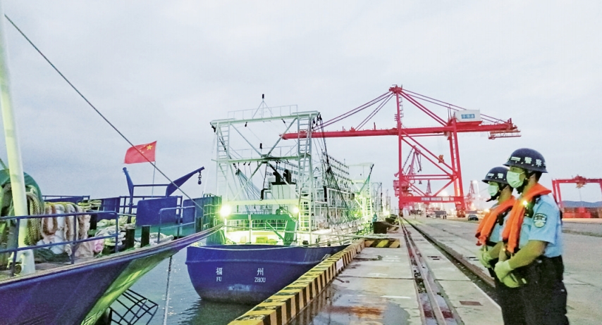 First batch of ocean-going fishing vessels depart from Pingtan