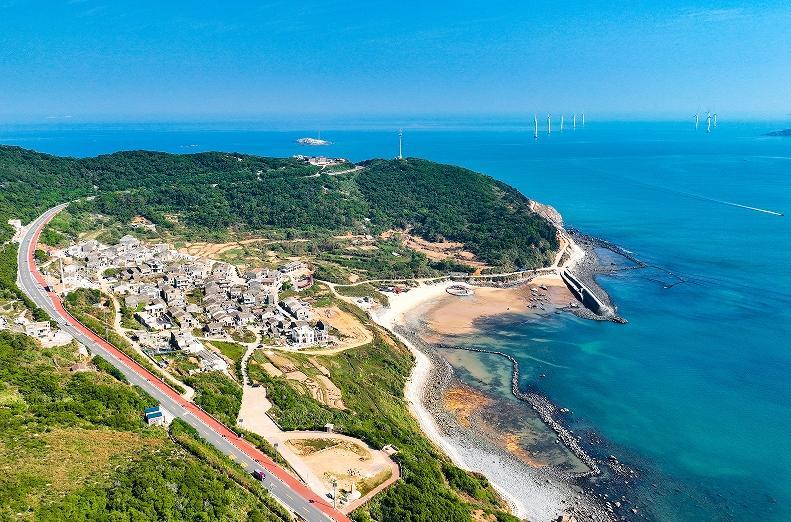 A seaside village in Pingtan welcomes a wave of digital nomads who live, create, and inspire