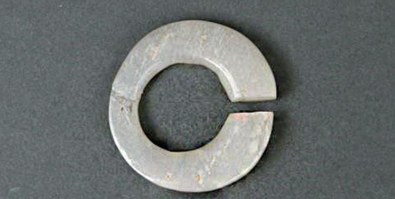 Jade Ring: A symbol of islander exchange and maritime connection