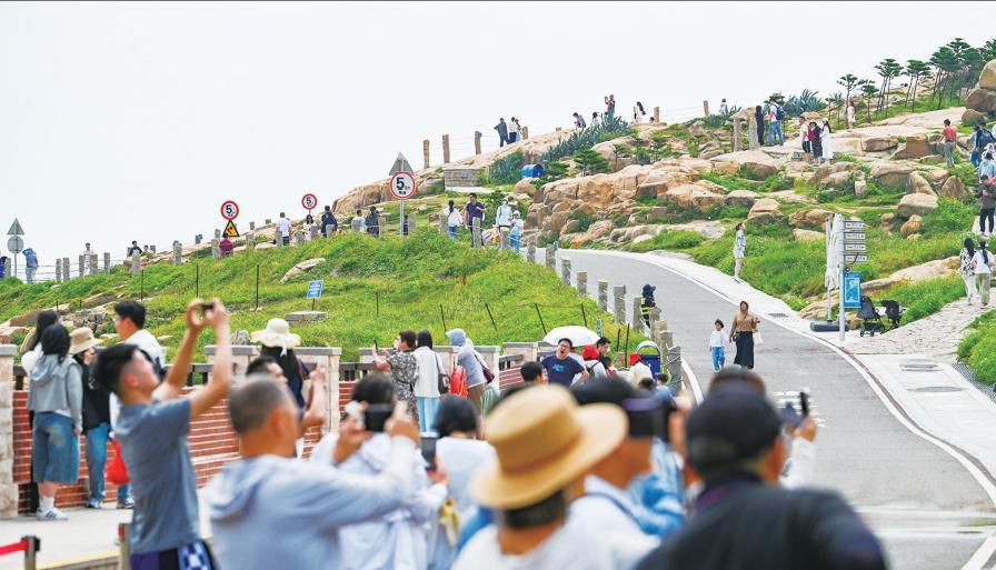 China's second international tourism island sees booming tourism in first half of 2025