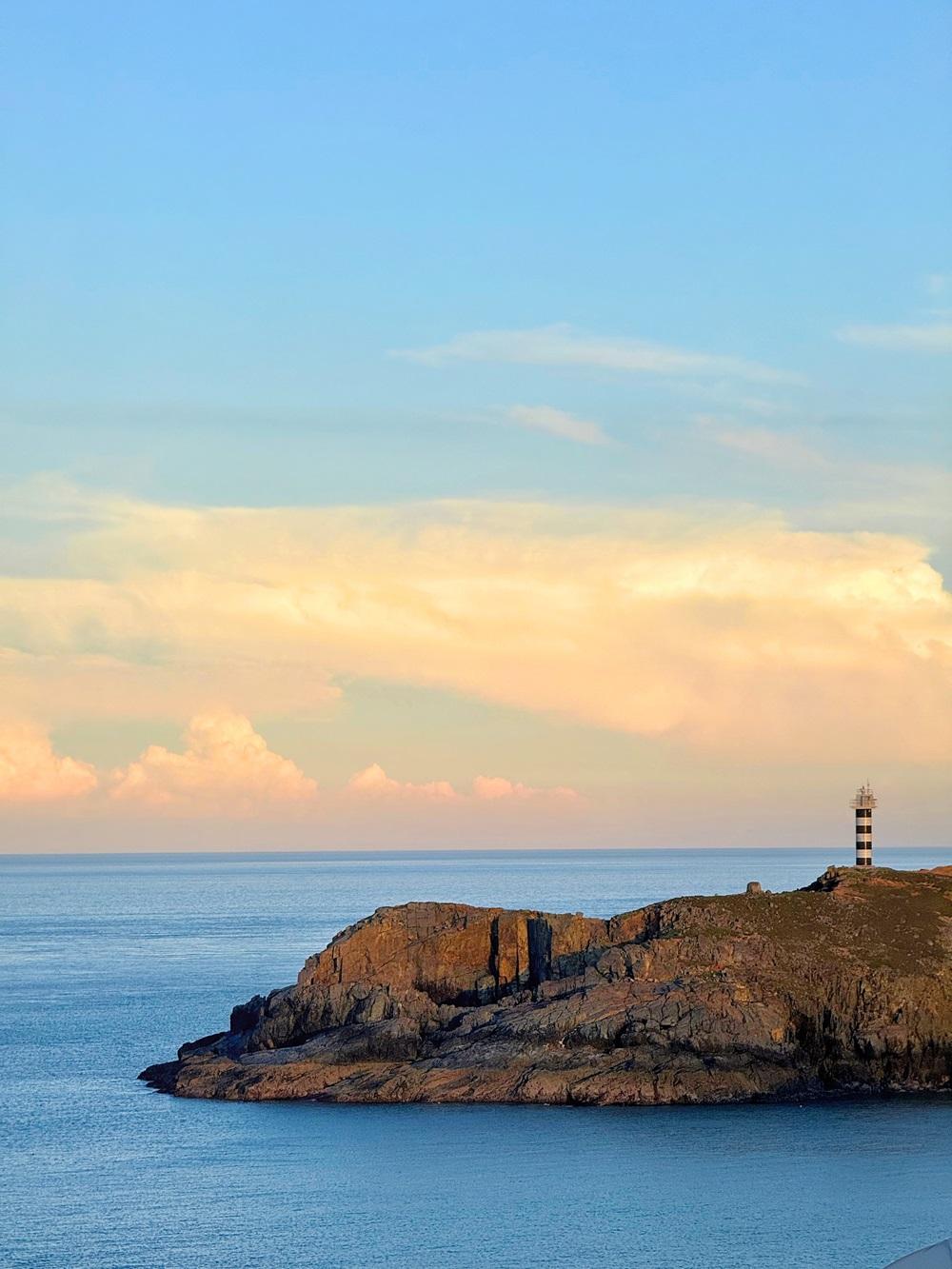 Picturesque scenes of Dongxiang islet