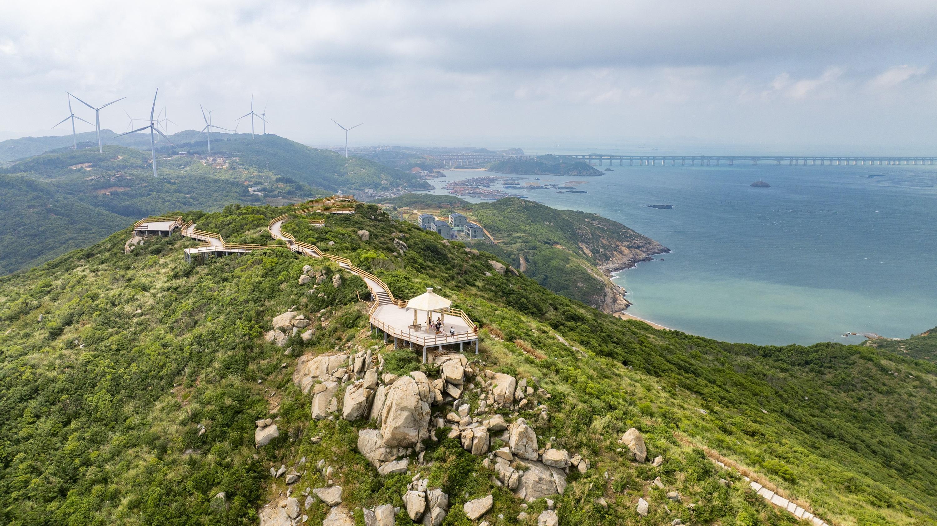 Golden October, autumn's grace