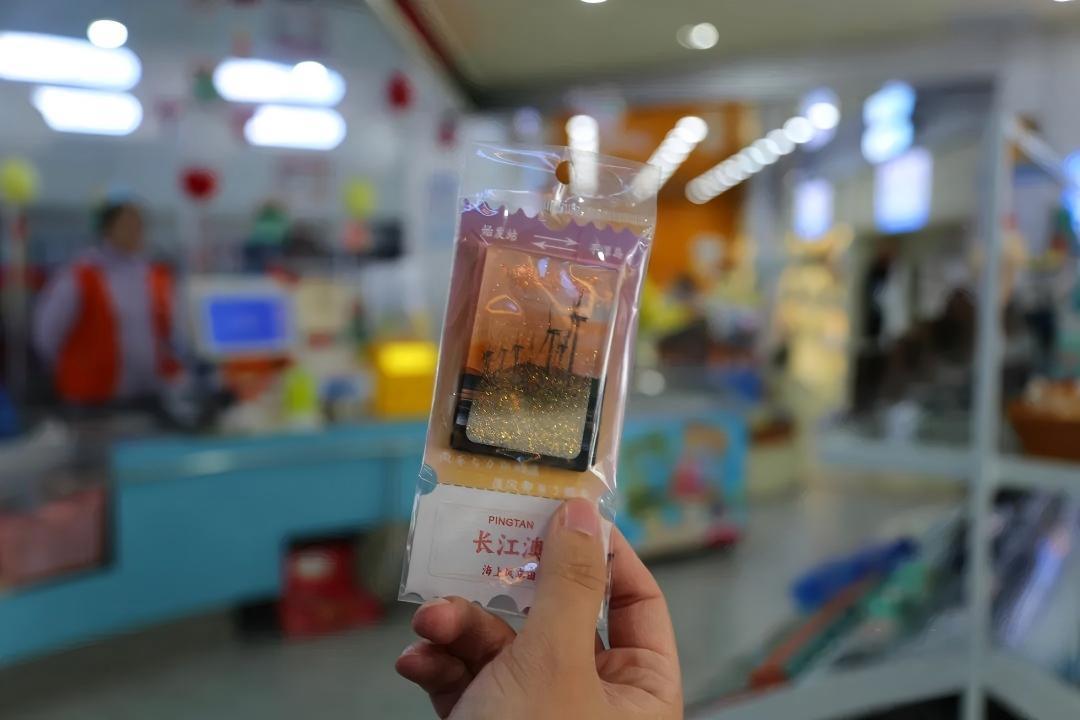 Beyond blue seas and golden sands, Pingtan's creative handicrafts preserve island memories